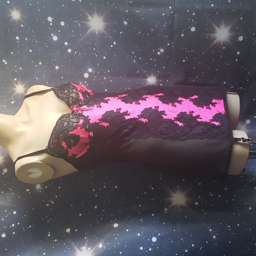 Victoria's Secret retro sheer slip dress 36B pink black bra lace shaper